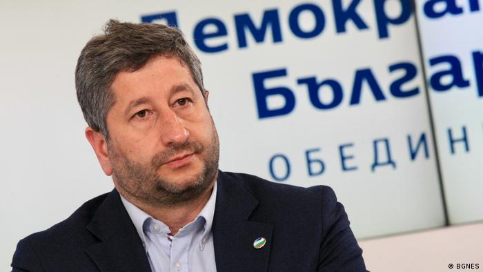 Лидерът на „Да, България“ подава оставка като лидер на партията